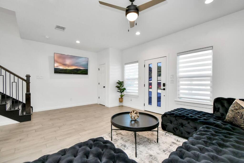 Grand Luxe Retreat - Sleeps 8 - Free Parking - Near Med Center & Nrg * Houston
